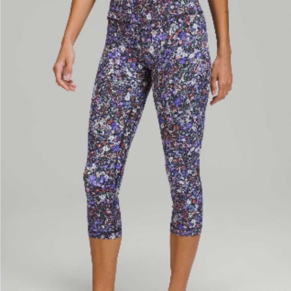 Lululemon high rise crop align leggings 21’’